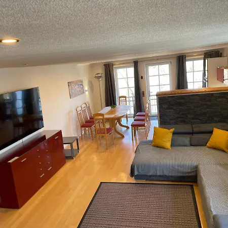 Pino24 Ferienwohnungen Mit Pool Und Blockhaus-Sauna Hallenberg