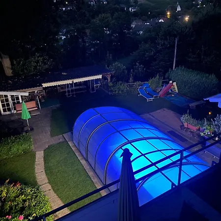 דירה Pino24 Mit Pool Und Sauna *