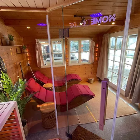 Pino24 Ferienwohnungen Mit Pool Und Blockhaus-Sauna *