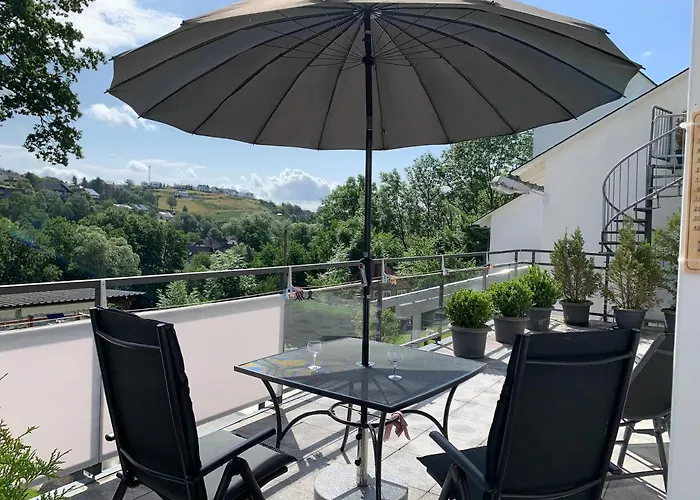 Pino24 Mit Pool Und Sauna Apartman Hallenberg