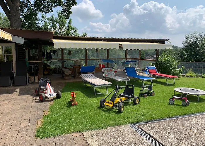 Pino24 Mit Pool Und Sauna Apartman Hallenberg