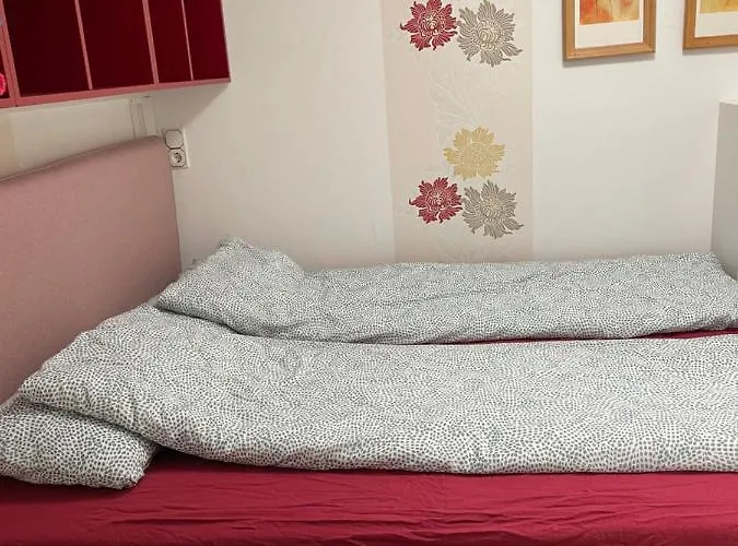 Pino24 Mit Pool Und Sauna *